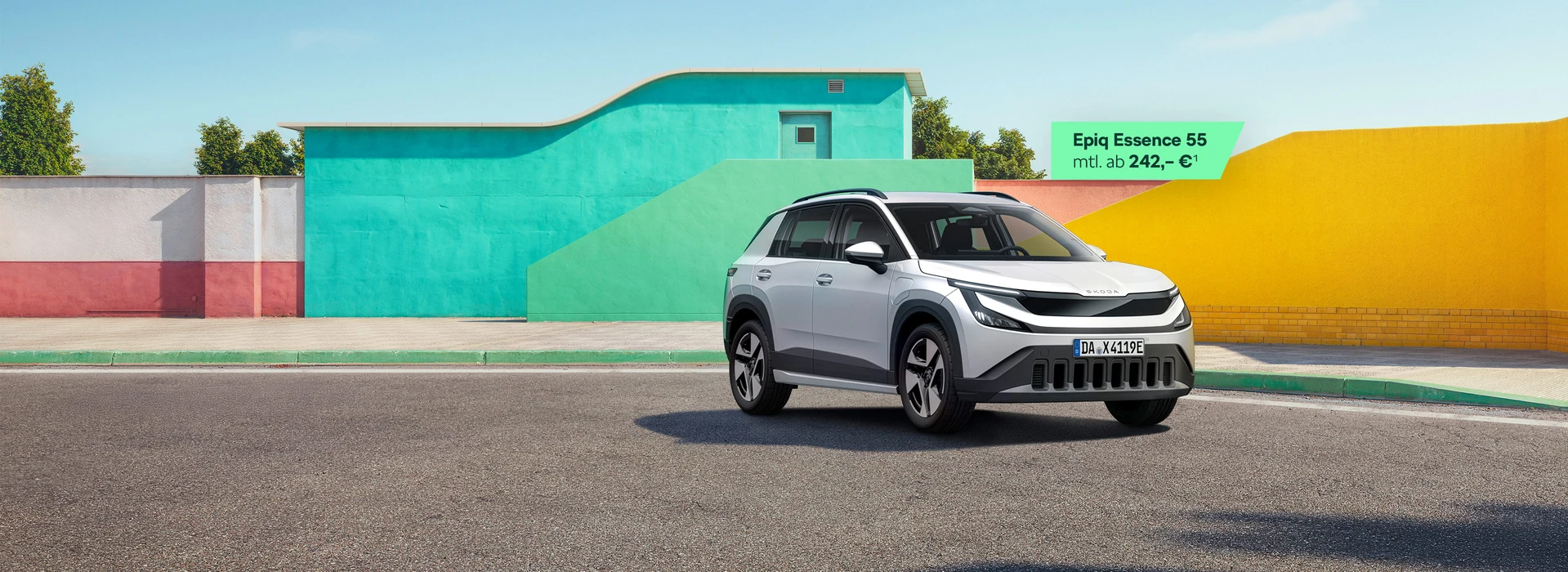 Škoda Epiq und ein Text auf dem Bild zeigt 'Epiq Essence 55 mtl. ab 242,– €¹'