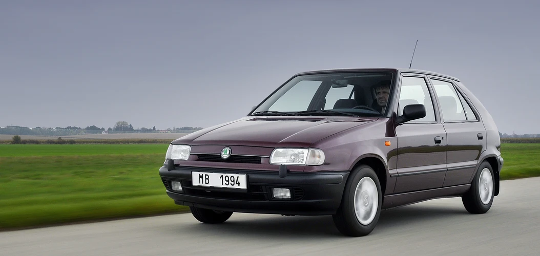 Škoda Felicia 2台 ＆ Suprrb 5台 計 7台セット 60 Years of Škoda Felicia - Secret Classics