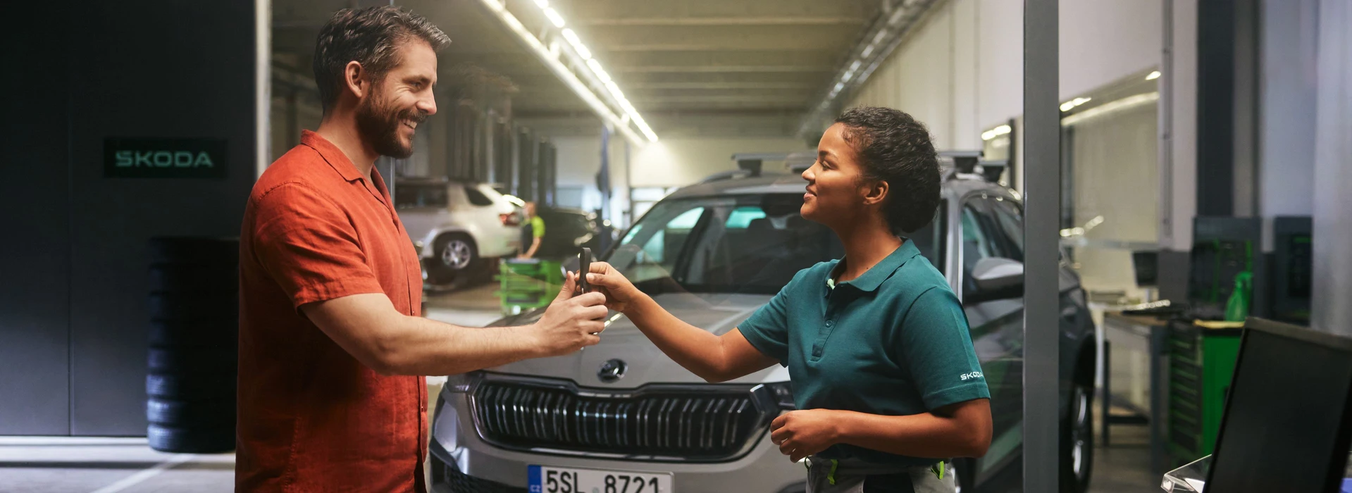 Essential Servicing (3840 x 1400 px) BNR