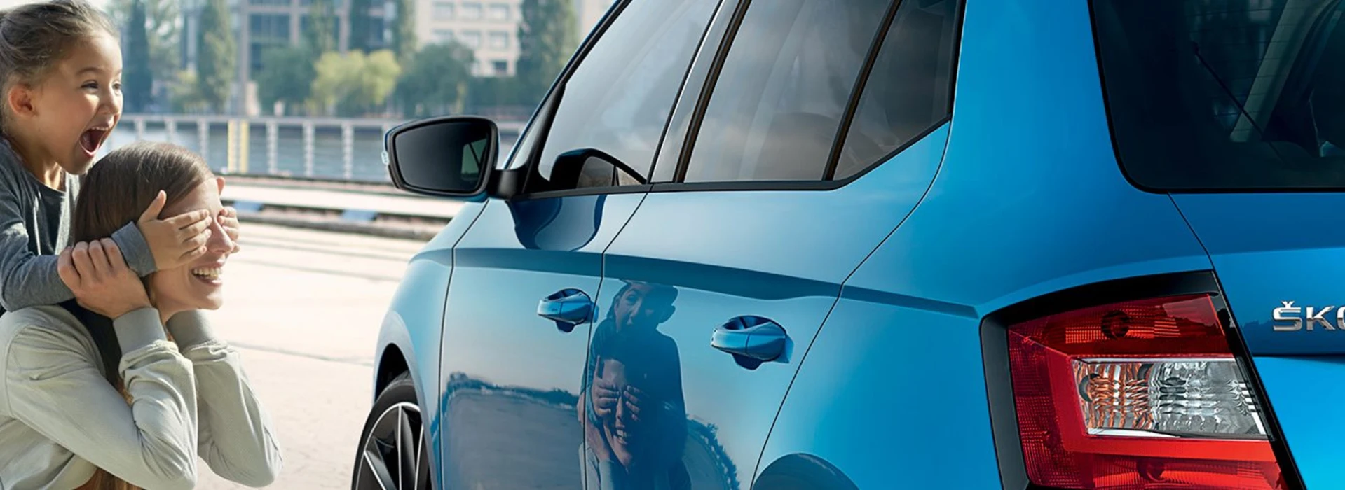 hero banner simply clever